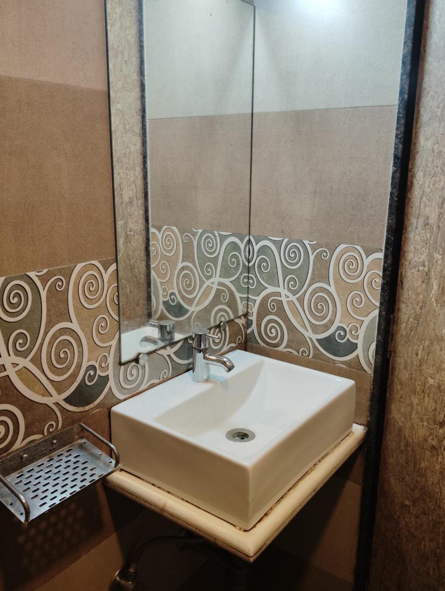 Hotel Crystal Park Near Nesco Exhibition Center Bombay Extérieur photo