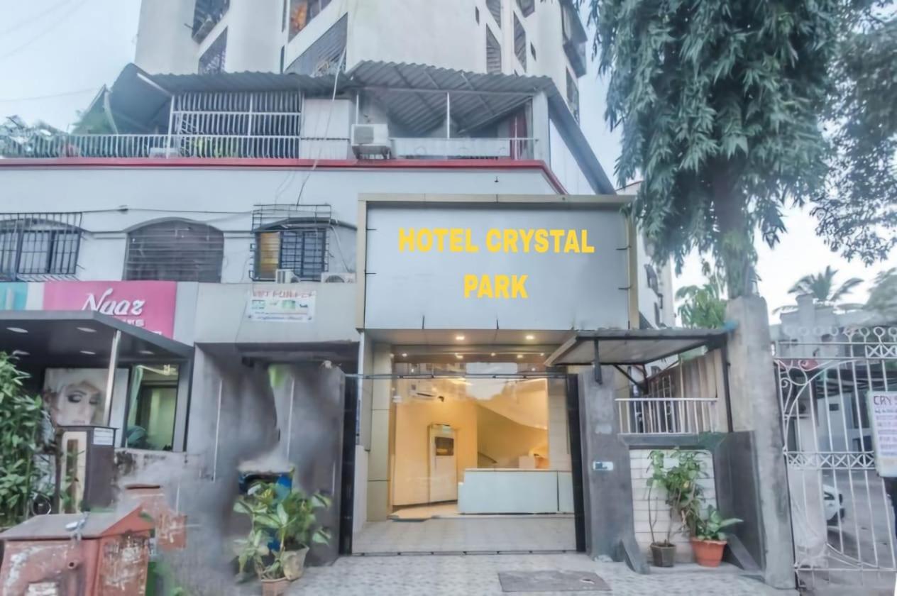 Hotel Crystal Park Near Nesco Exhibition Center Bombay Extérieur photo